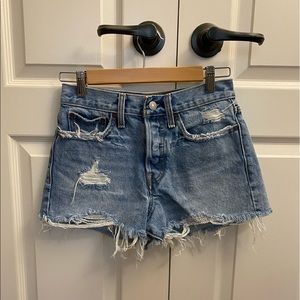Levi’s Wedgie Shorts